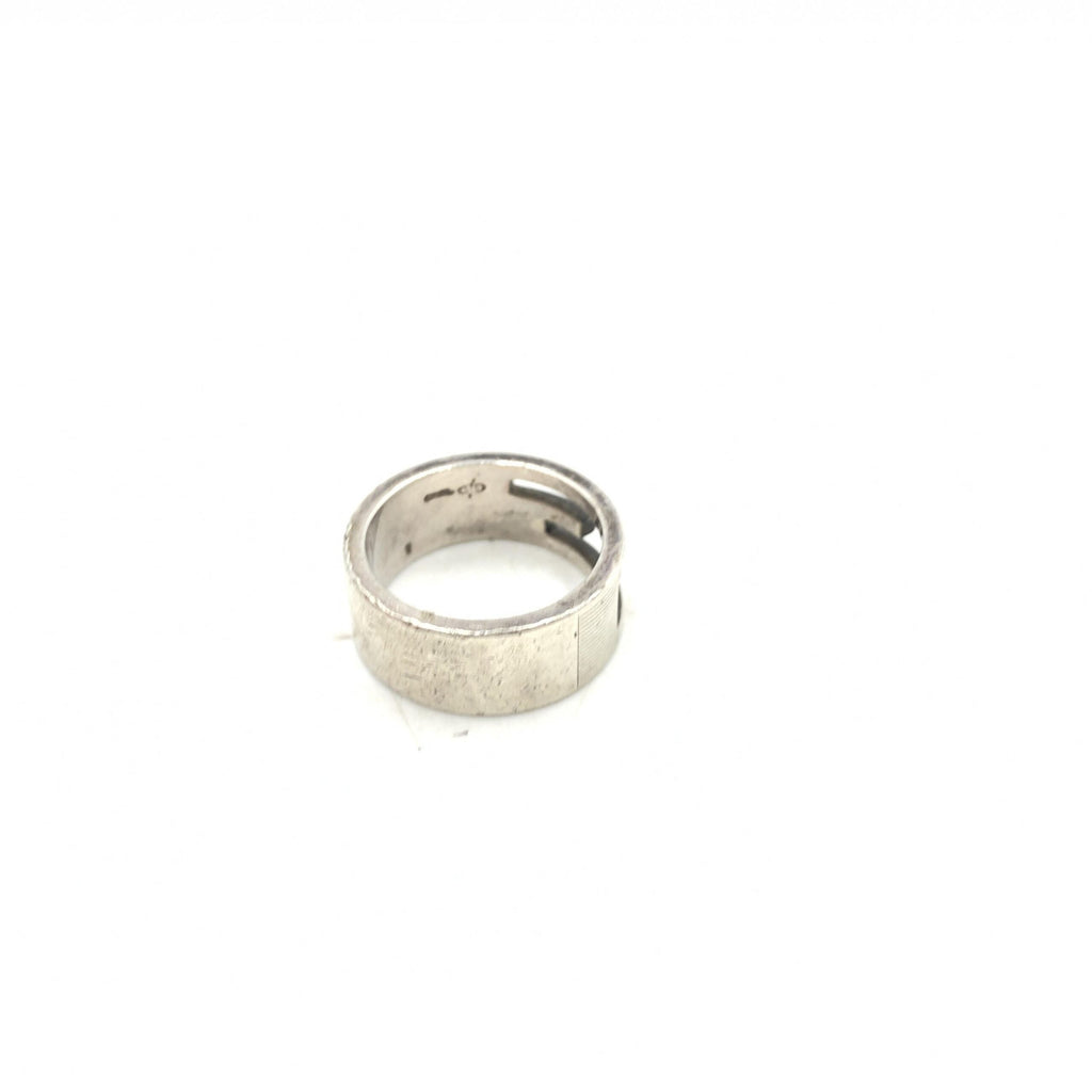 Gucci G Logo Ring
