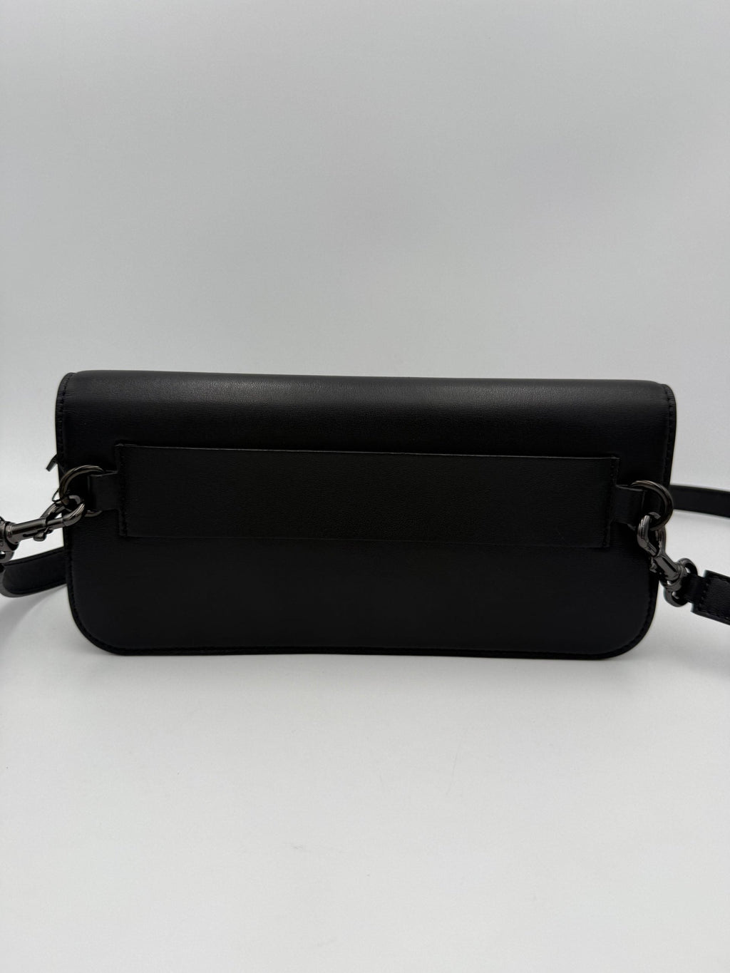 VALENTINO GARAVANI VLOGO Black Handbag