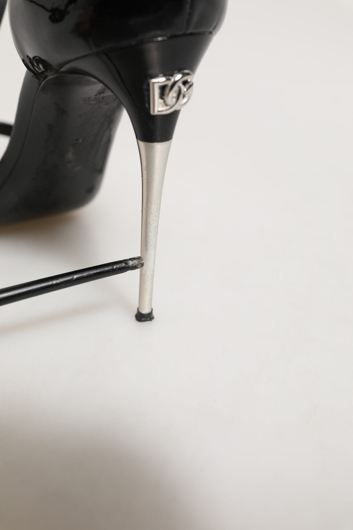 Dolce & Gabbana Black Leather T-strap Heels Sandals Shoes