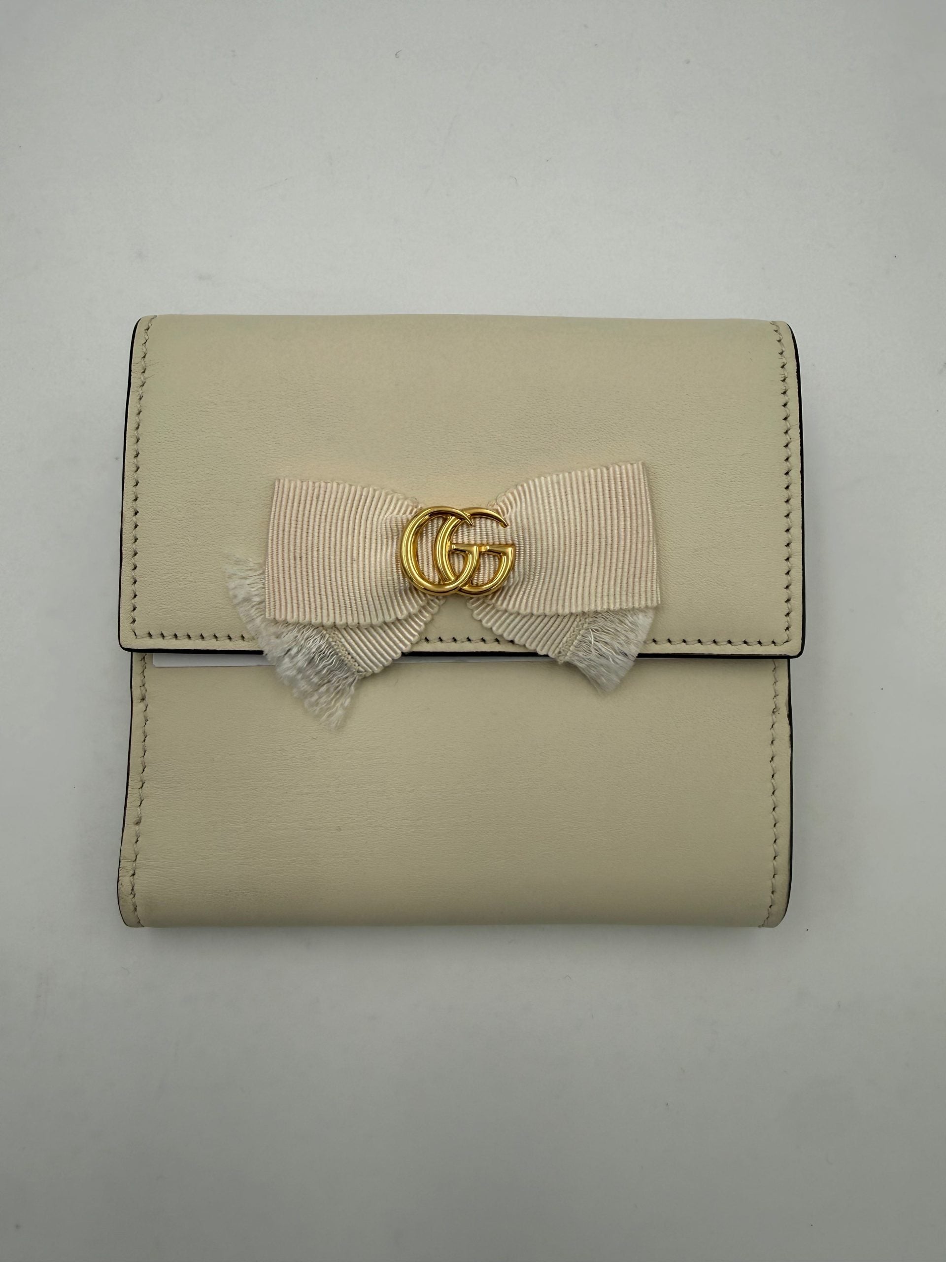 GUCCI GG Marmont Compact Wallet