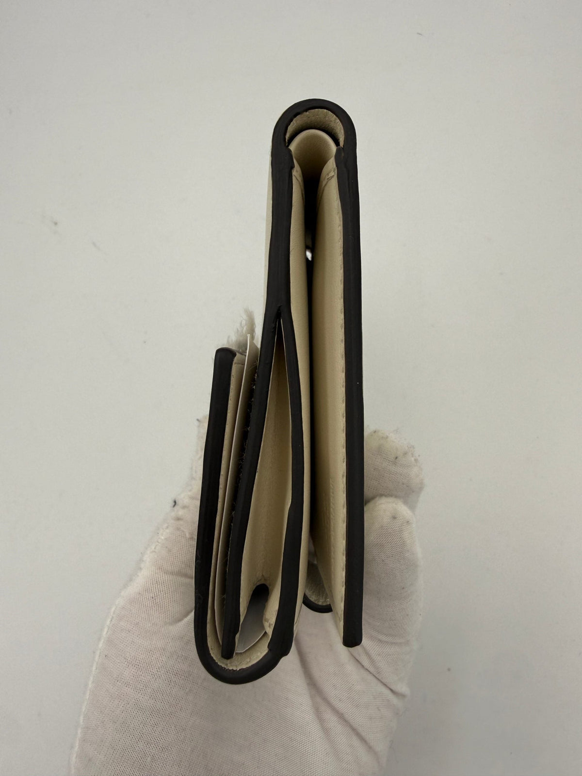 GUCCI GG Marmont Compact Wallet