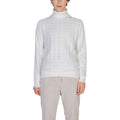 White Cotton Turtleneck