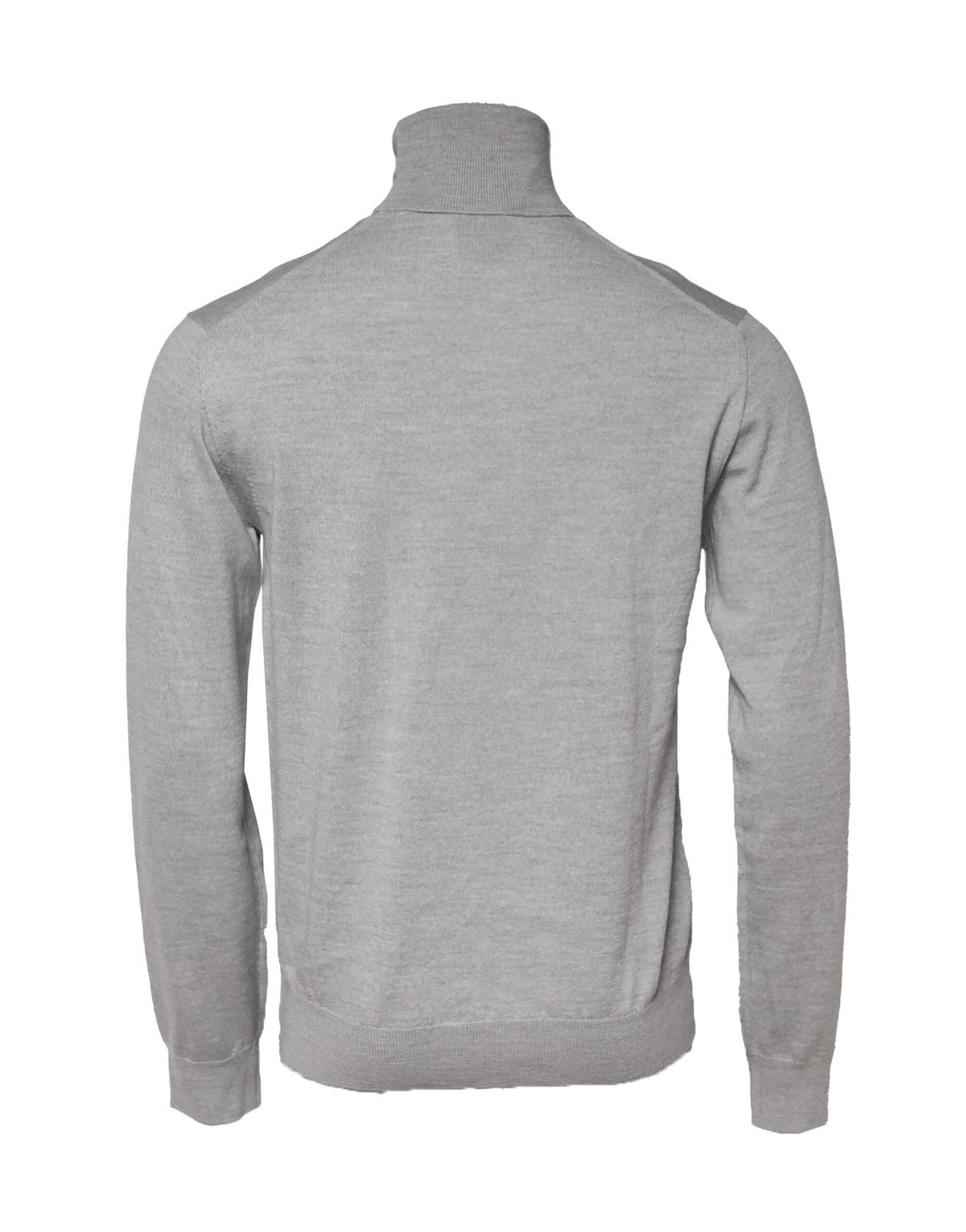 Gray Long Sleeve Turtleneck Pullover Sweater