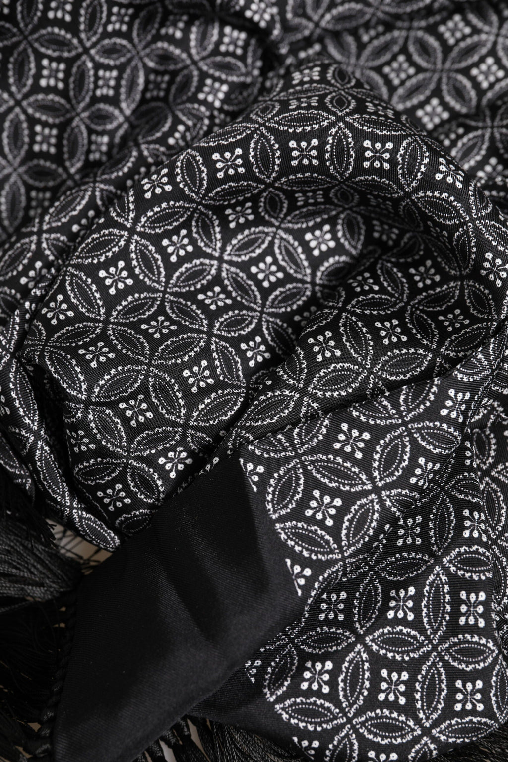 Dolce & Gabbana Black Patterned Fringes Men Foulard Scarf